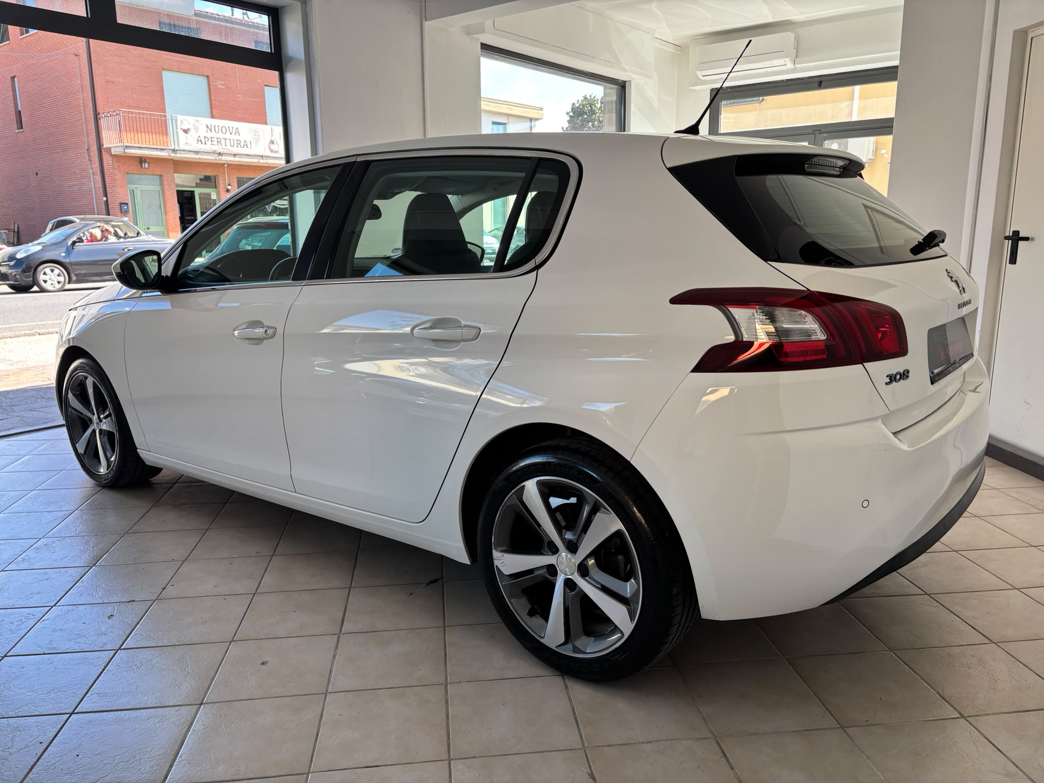 PEUGEOT 308 1.6 HDI 116 CV ALLURE