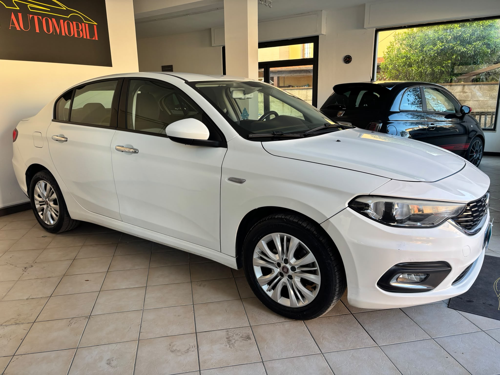 FIAT TIPO 1.4 BENZINA LOUNGE
