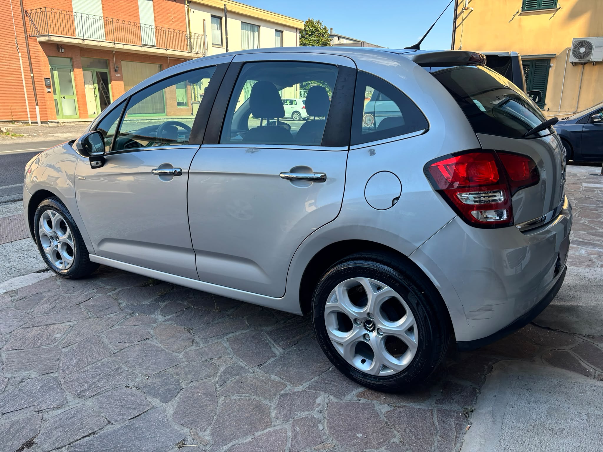 CITROEN C3 1.4 HDI EXCLUSIVE