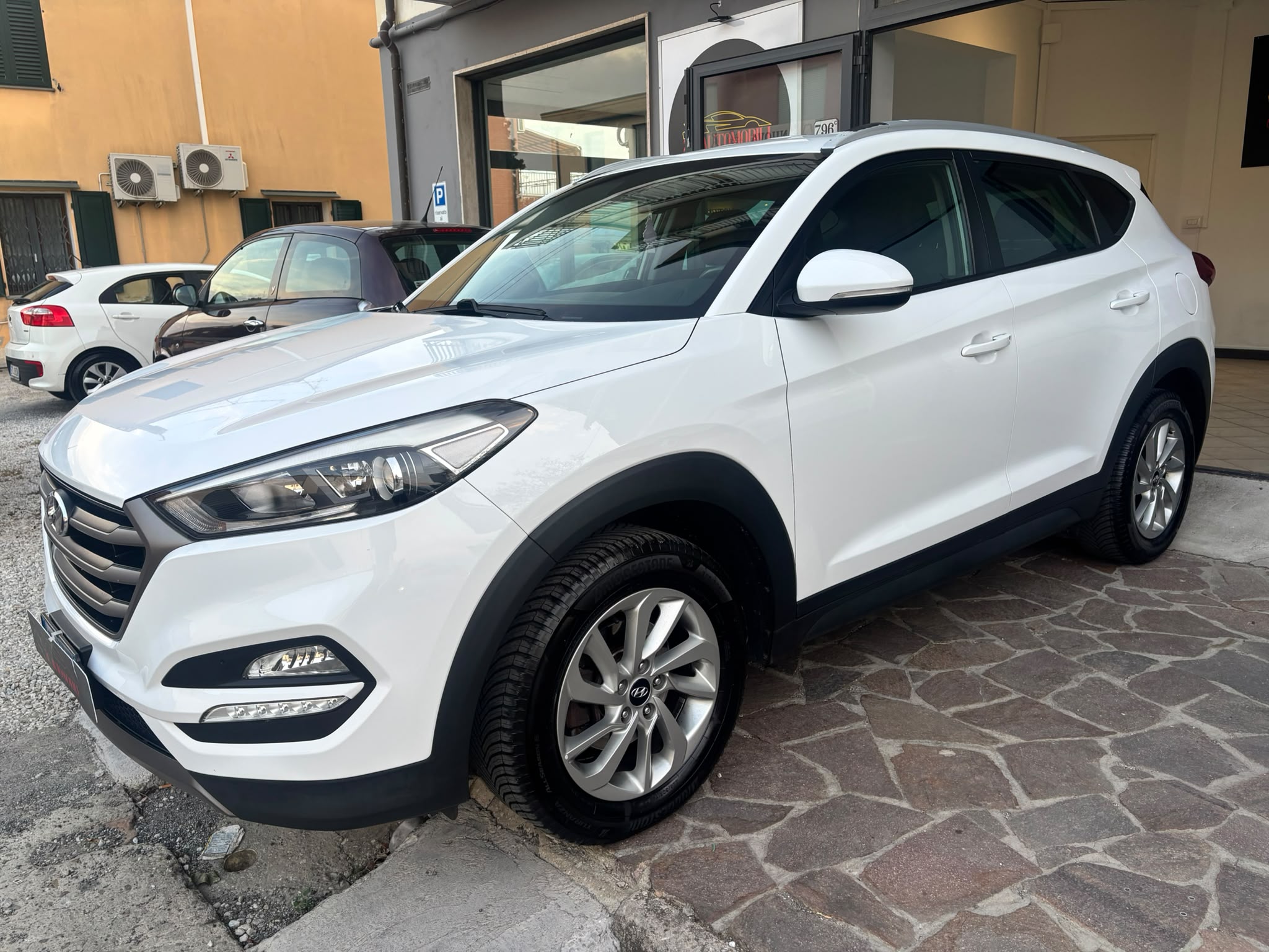 HYUNDAI TUCSON 2.0 CRDI 4x4 XPOSSIBLE CAMBIO AUTOMATICO EURO6