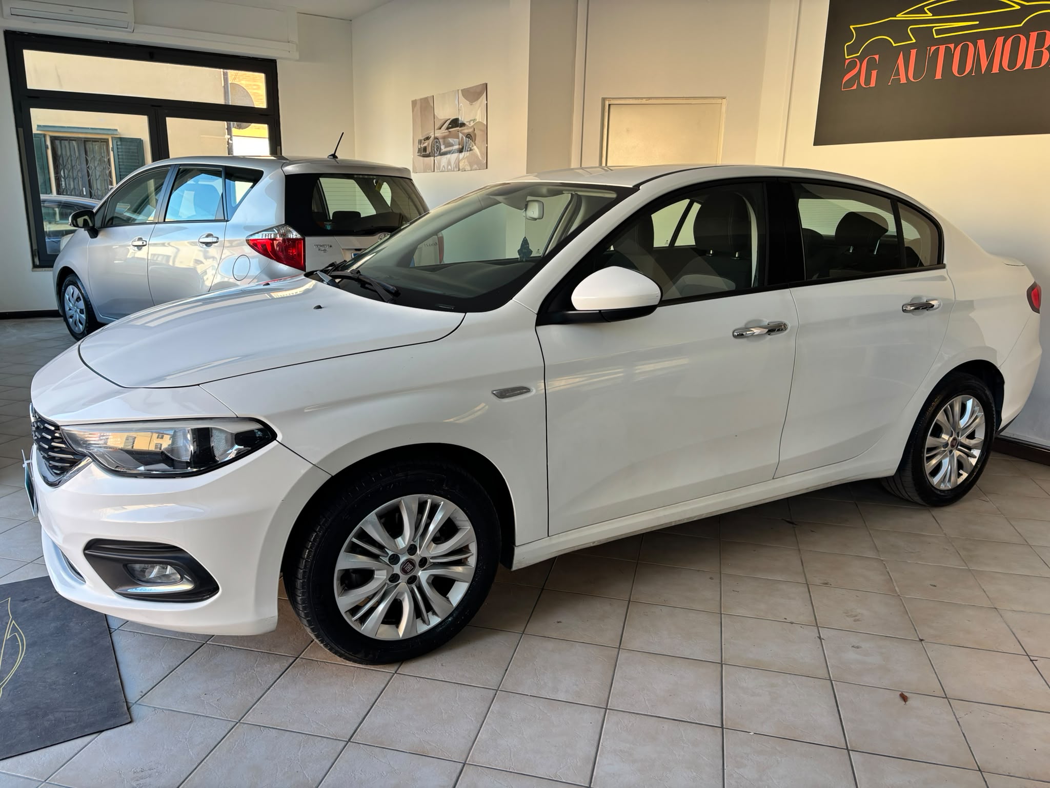 FIAT TIPO 1.4 BENZINA LOUNGE
