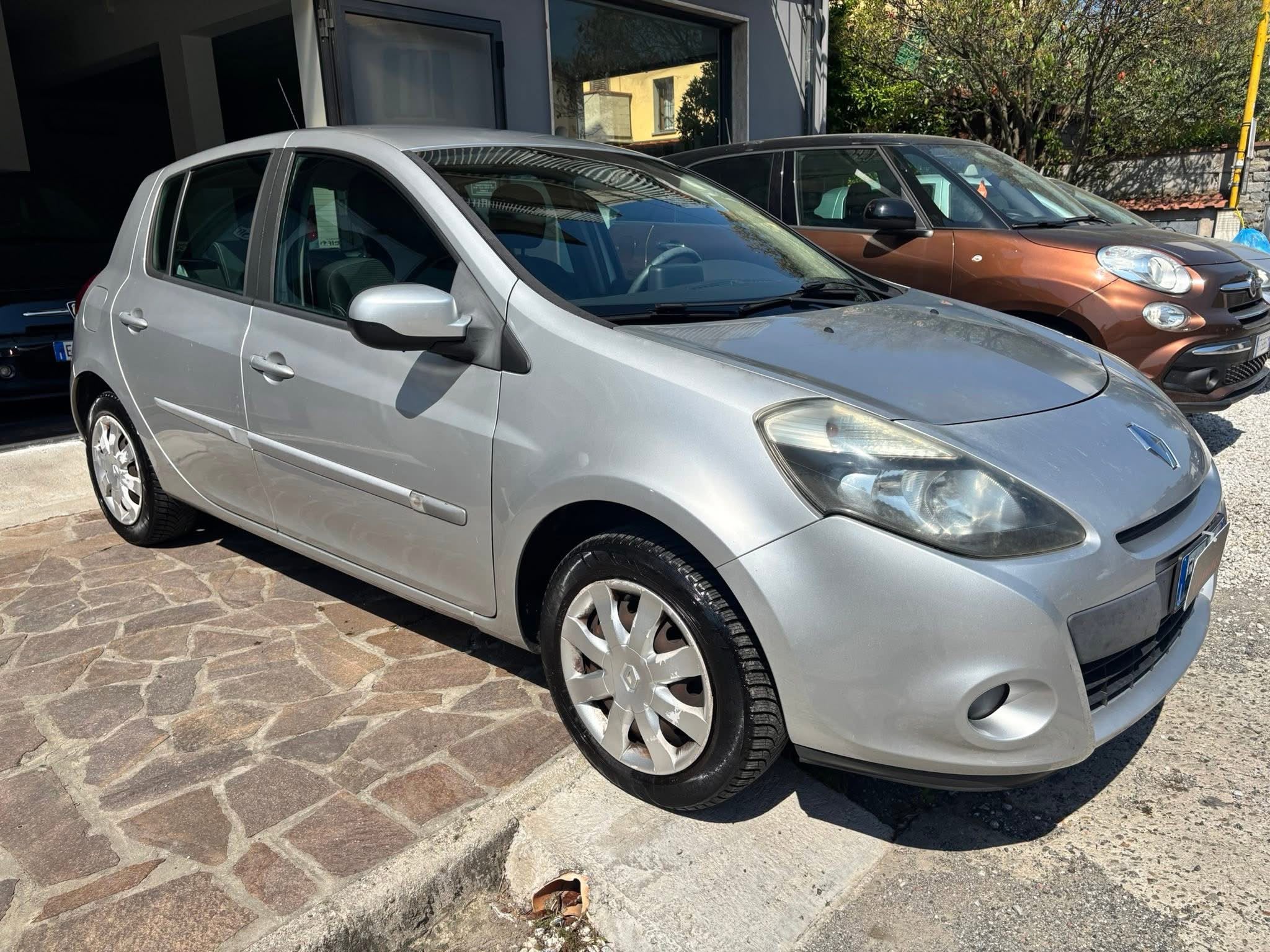 RENAULT CLIO 1.5 DCI YAHOO