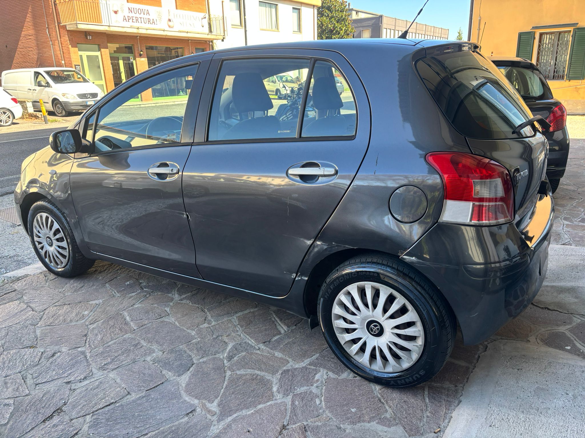 TOYOTA YARIS 1.0 BENZ/GPL SOL