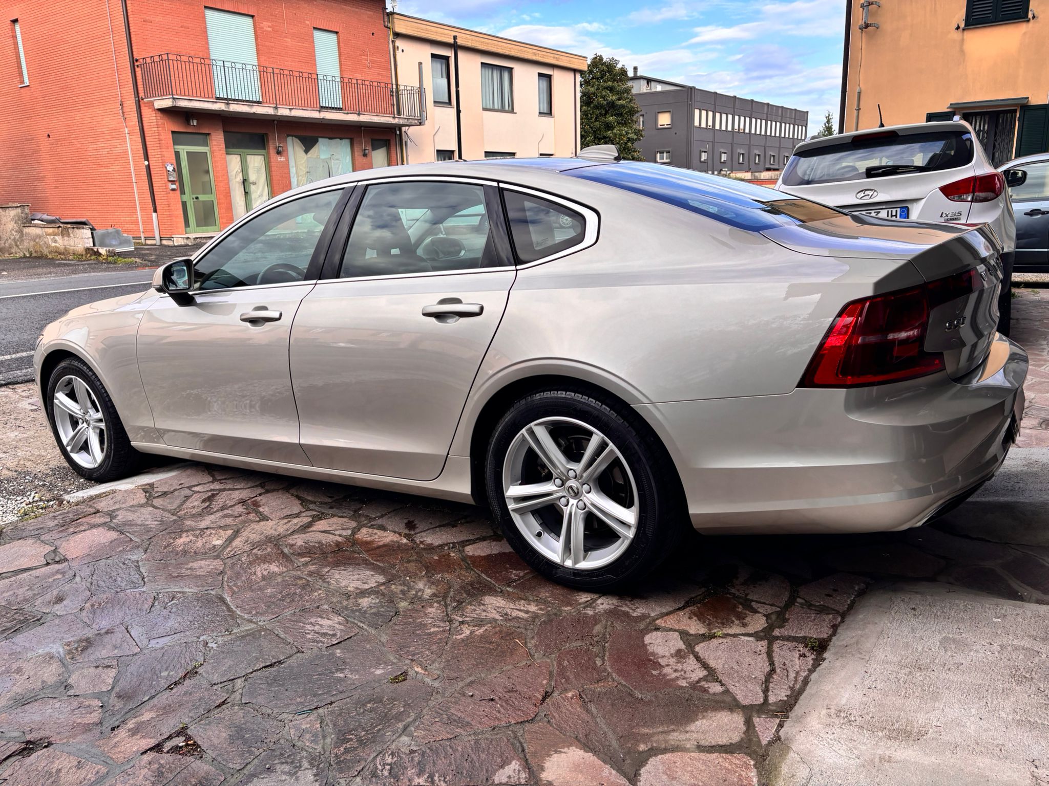 VOLVO S90 D3 MOMENTUM C.MANUALE DIESEL