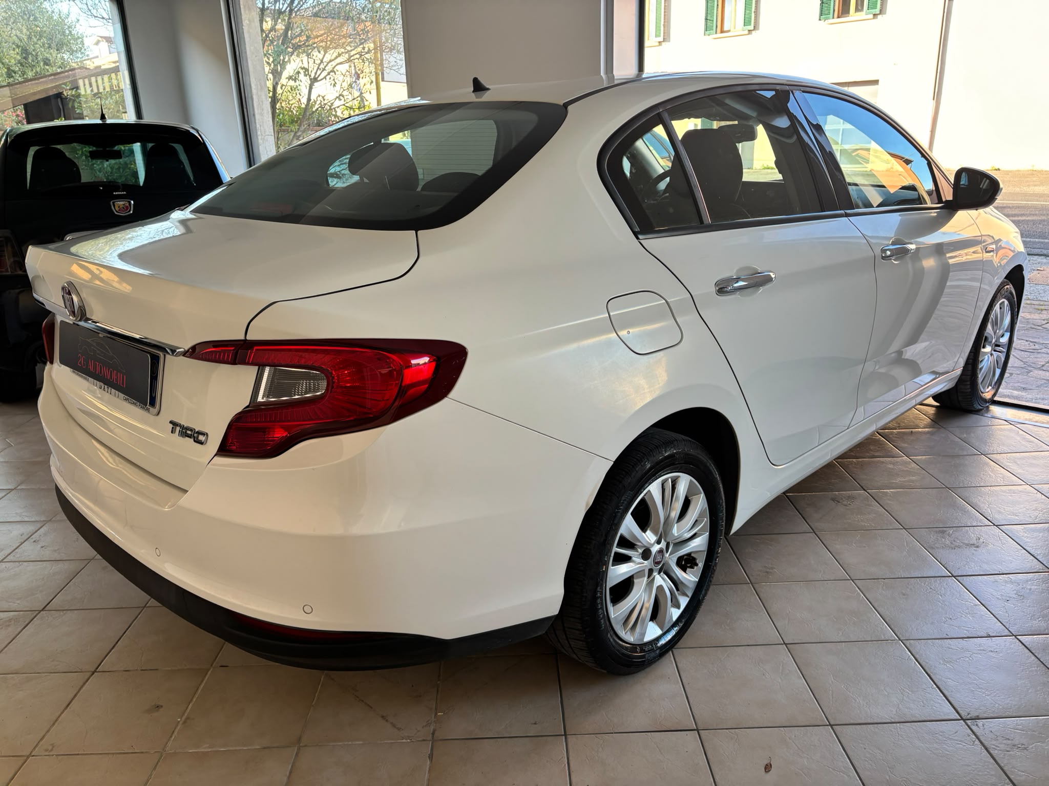 FIAT TIPO 1.4 BENZINA LOUNGE