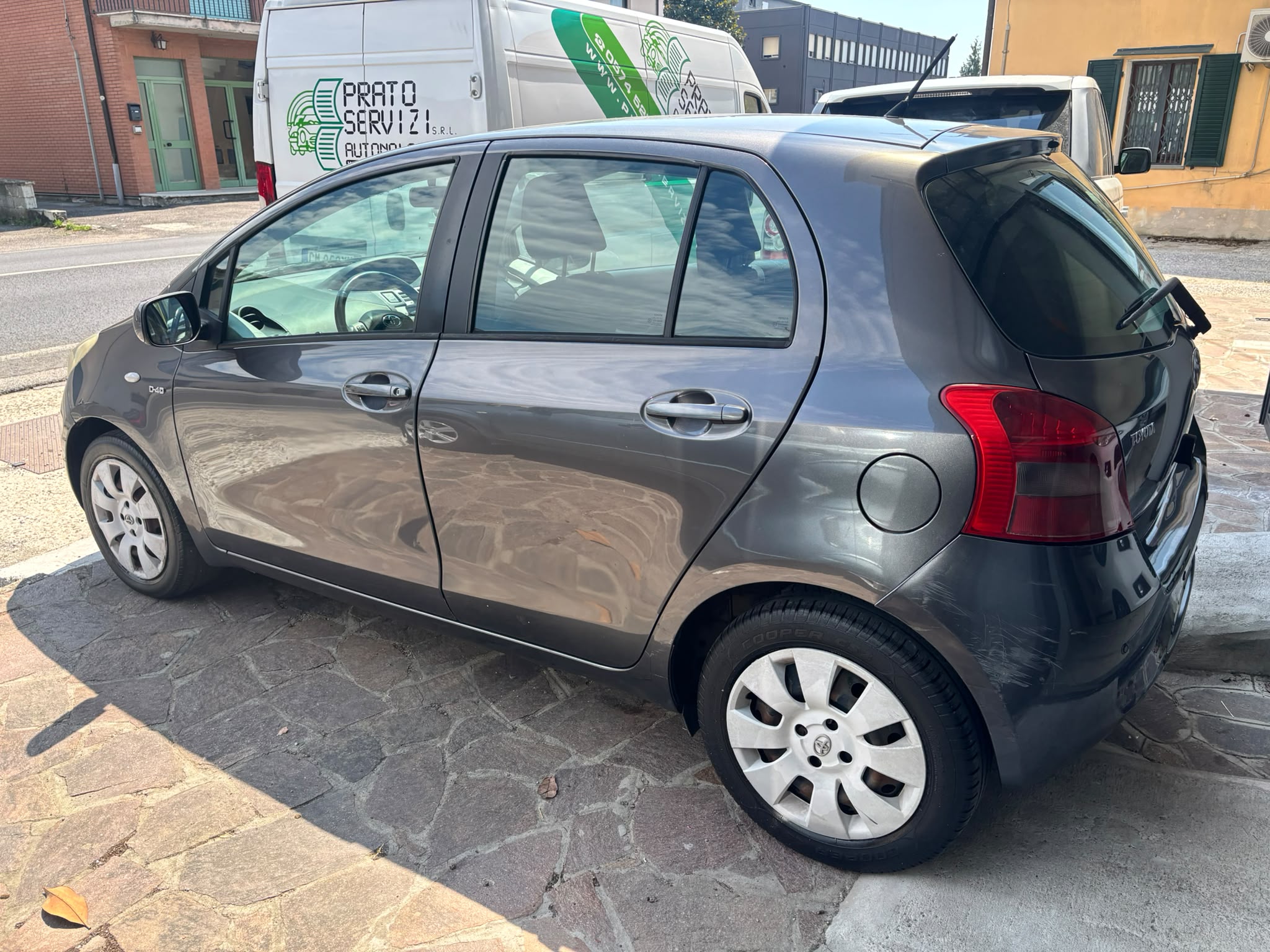 TOYOYA YARIS D4D 1.4 66kw 90 cv