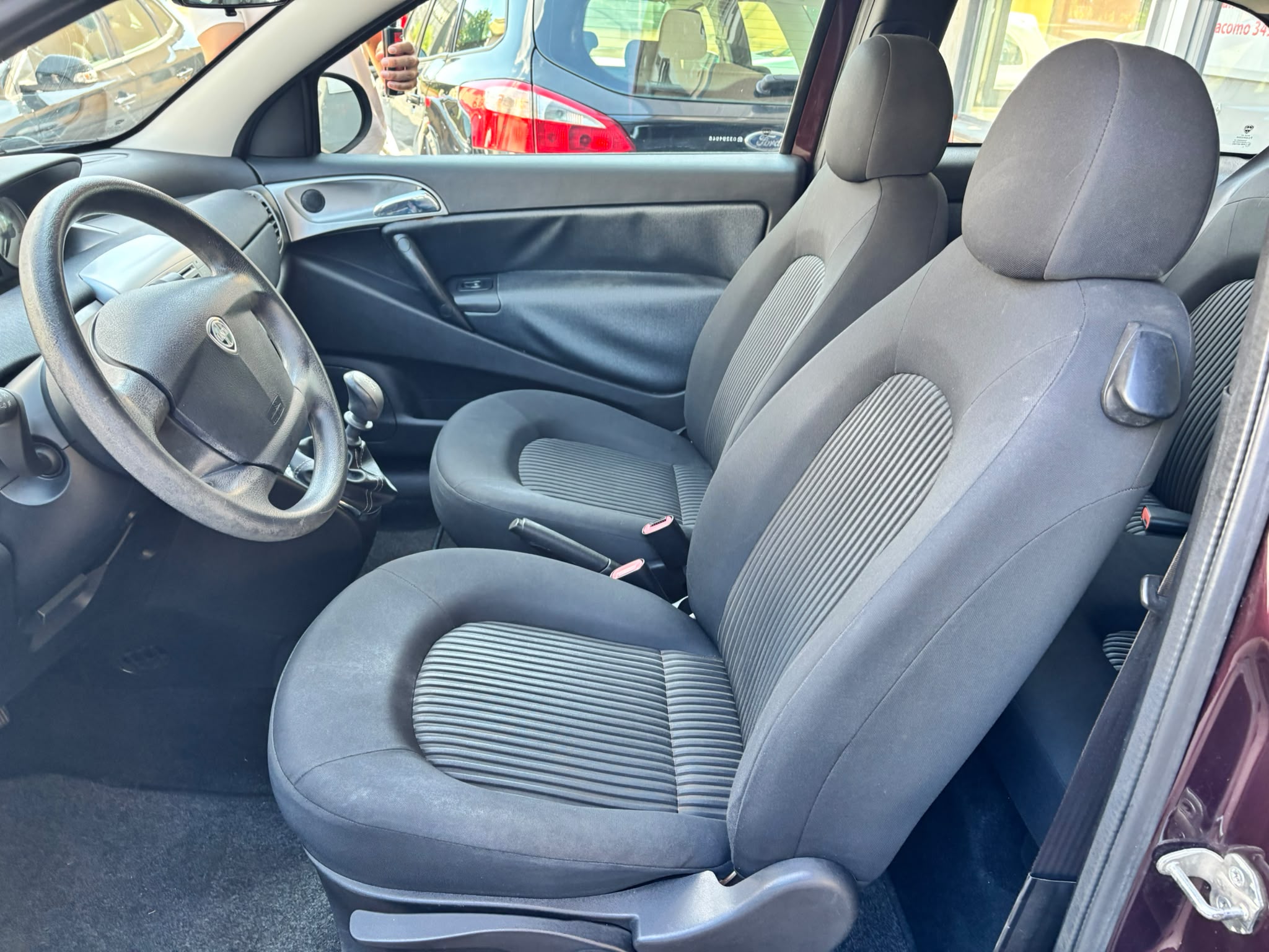 LANCIA YPSILON  1.2 BENZINA VERSUS