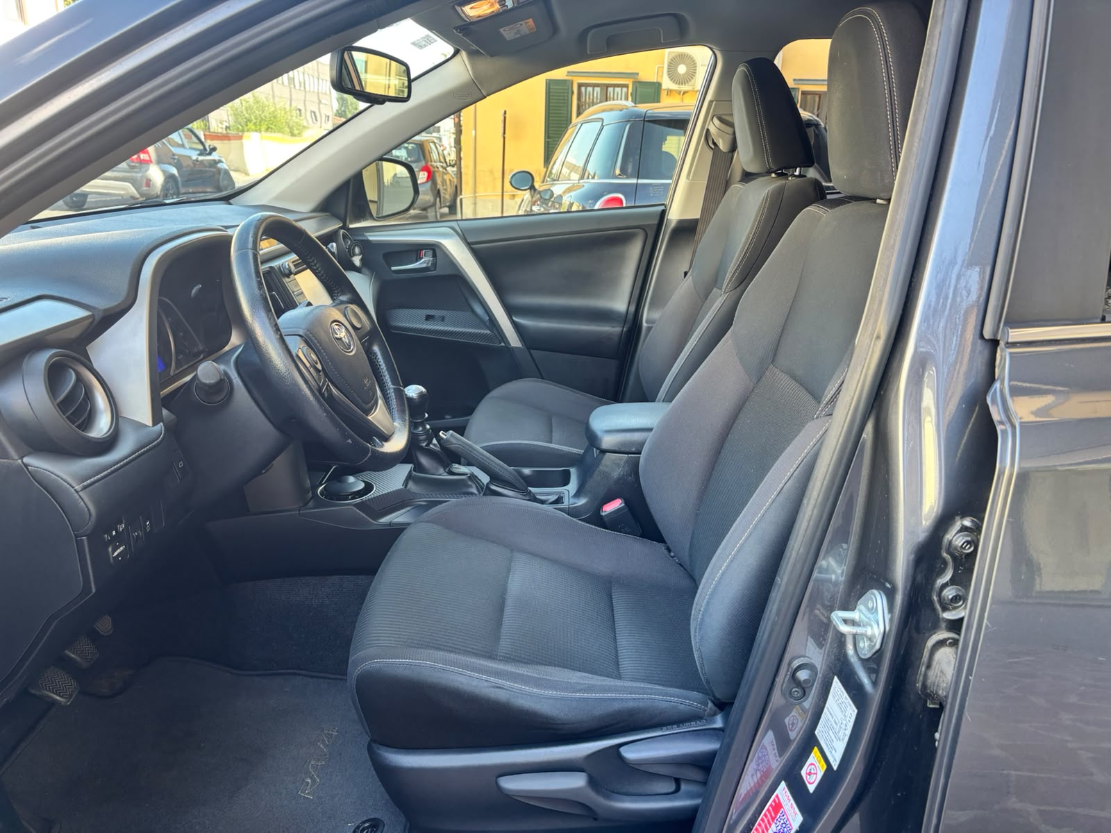 TOYOTA RAV4 D4d 124 CV STYLE
