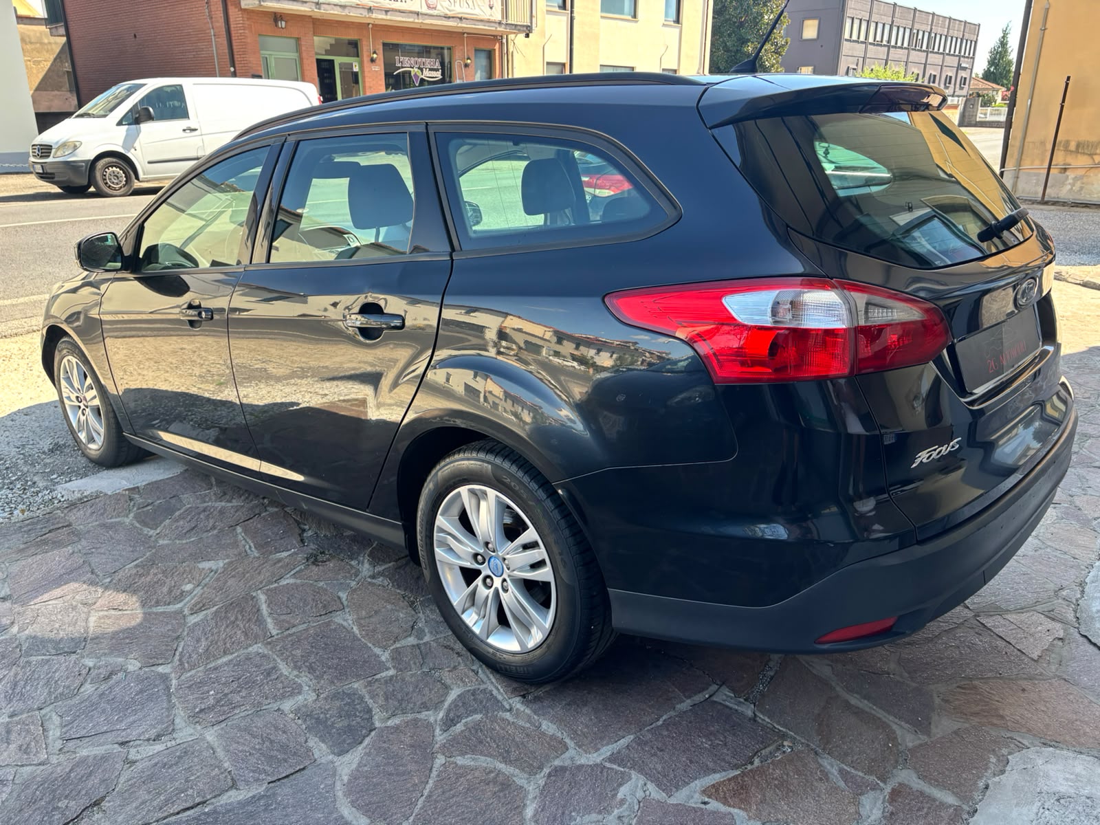 FORD FOCUS SW BENZ GPL 1.6 TITANIUM 88 KW