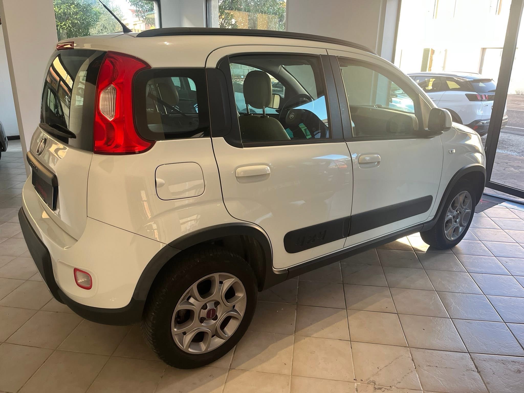 FIAT PANDA 4x4 0.9 TWIN AIR BENZINA