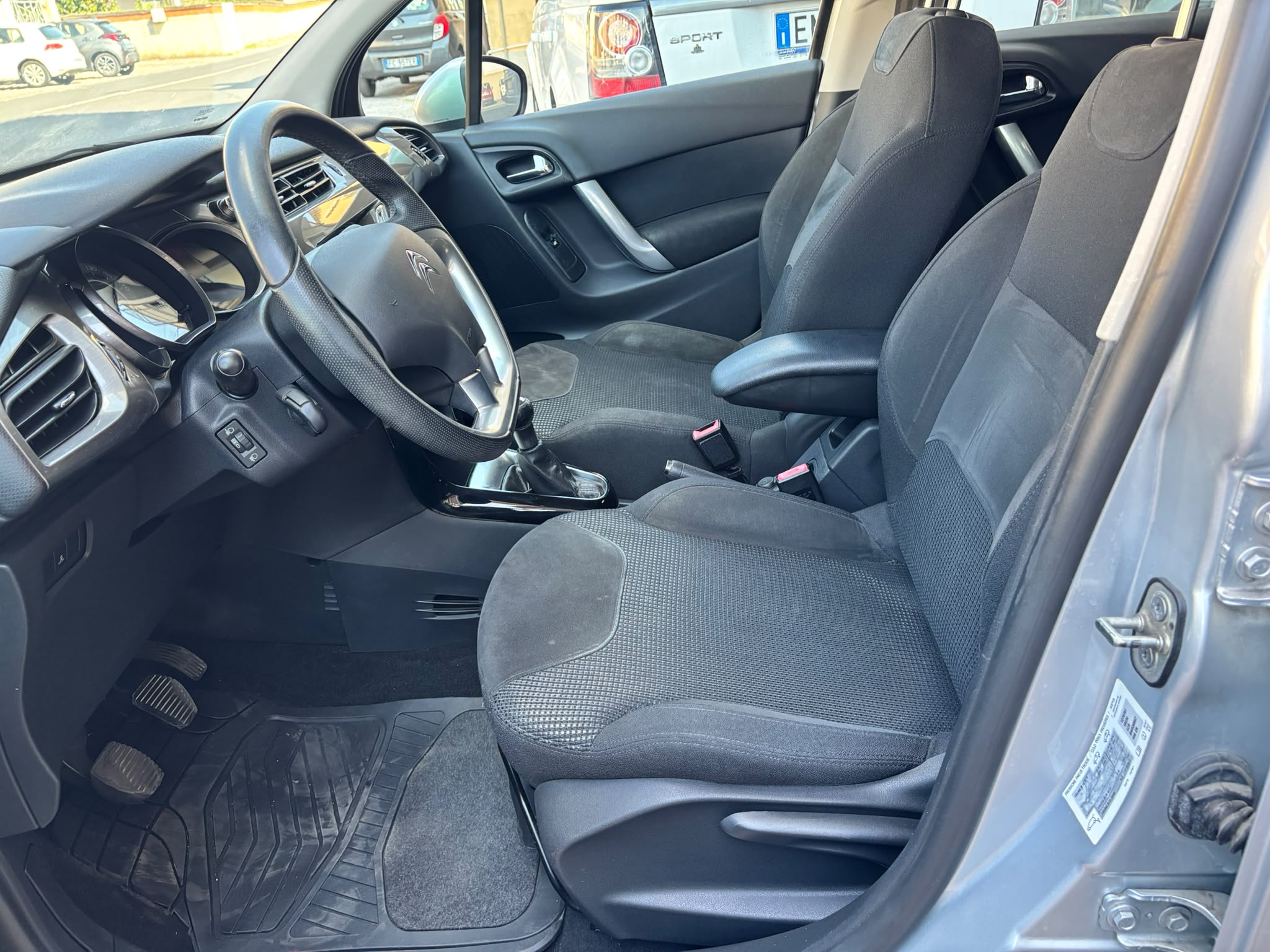 CITROEN C3 1.4 HDI EXCLUSIVE