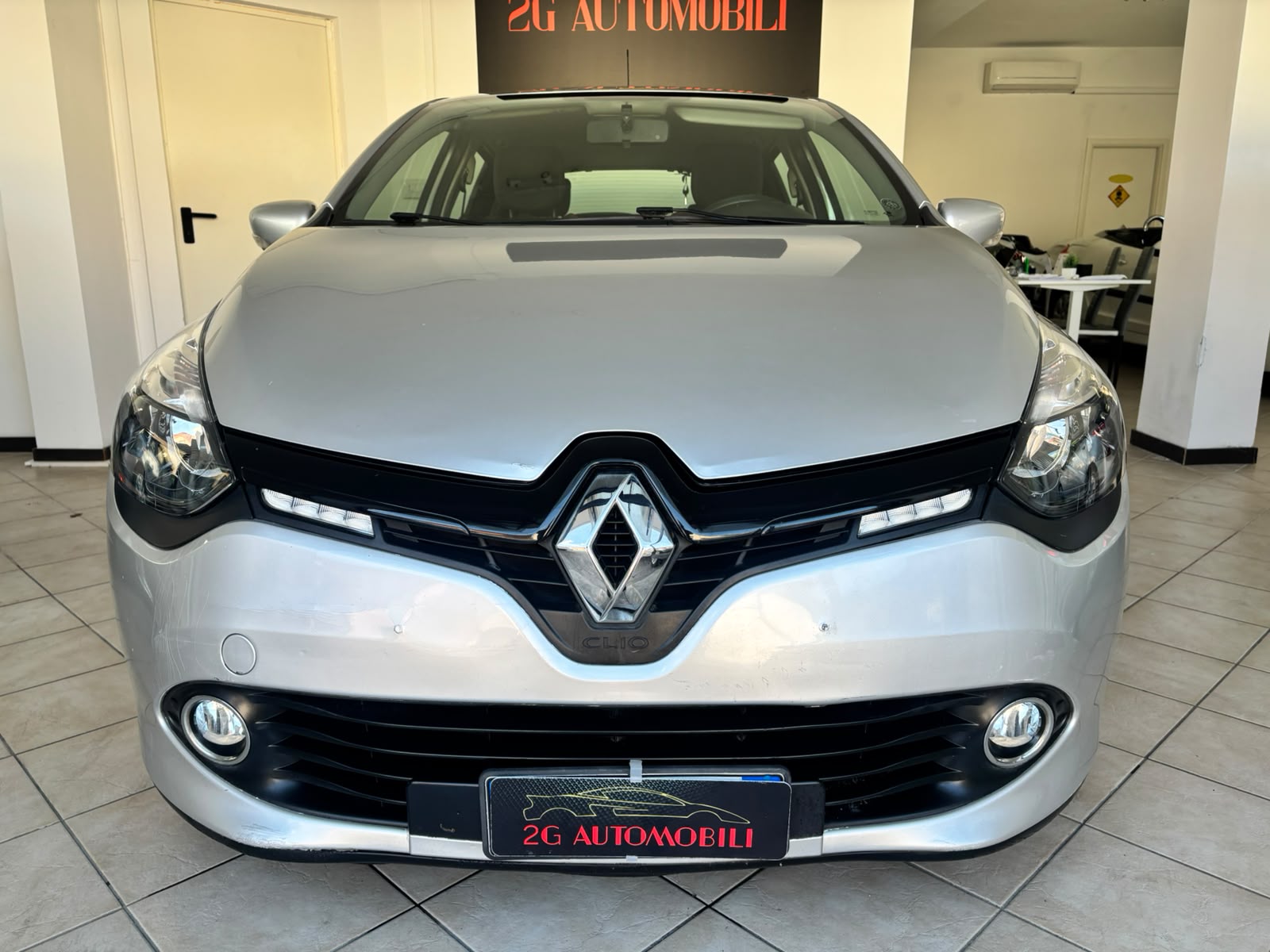 RENAULT CLIO 1.2 BENZINA LIVE 55 KW 75 CV