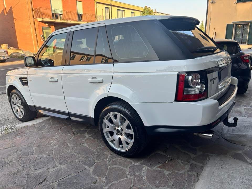 LAND ROVER RANGE ROVER SPORT TDV6 SE 3.0 IVA ESPOSTA GANCIO TRAINO
