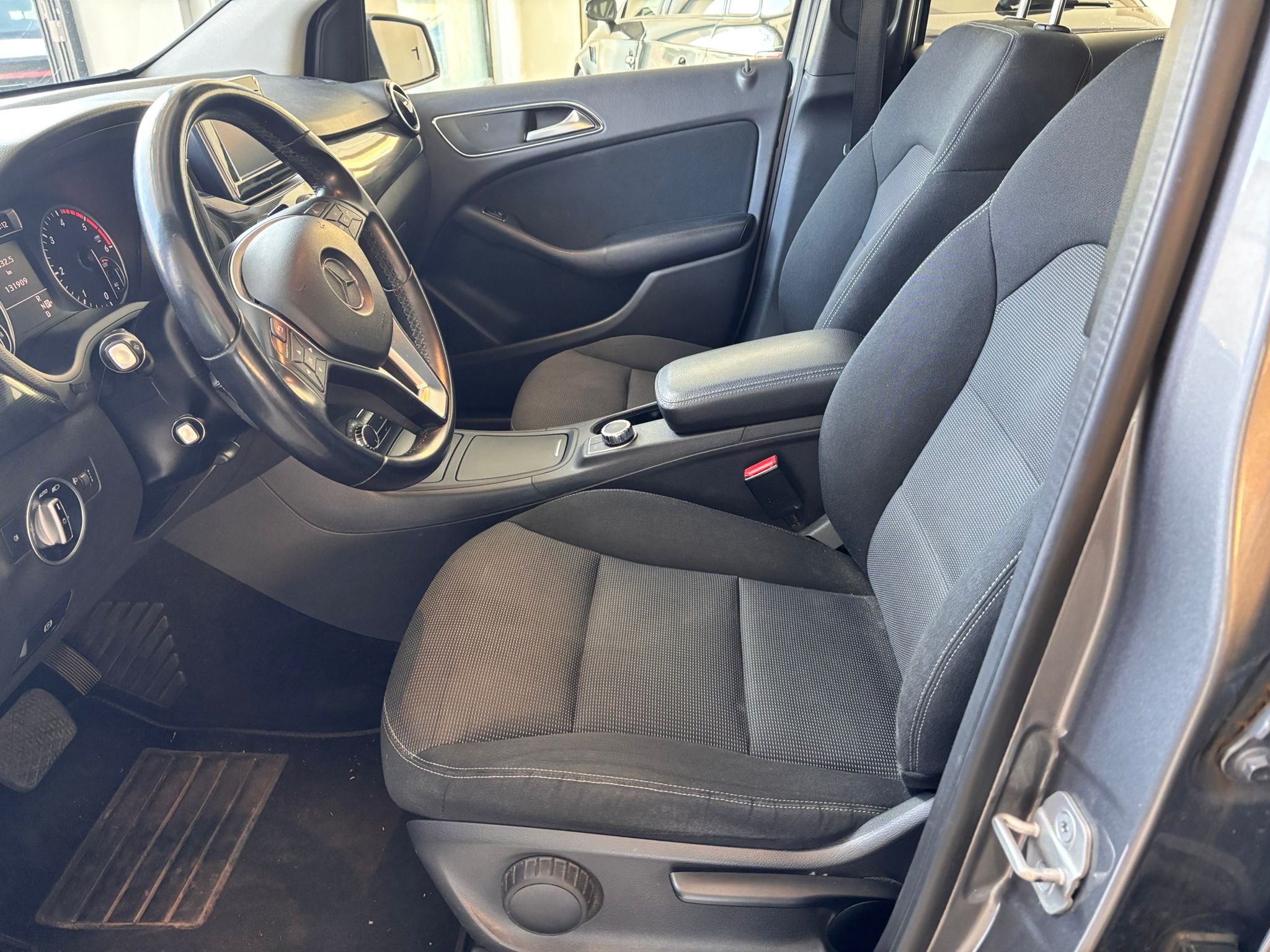 MERCEDES B180 CDI EXECUTIVE C.AUTOMATICO