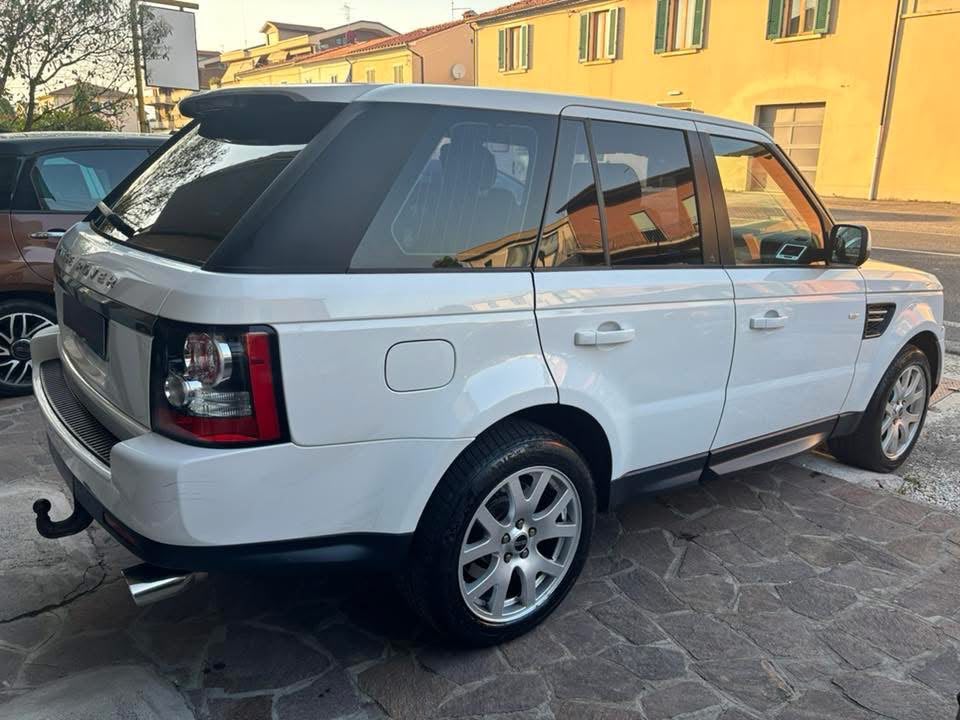 LAND ROVER RANGE ROVER SPORT TDV6 SE 3.0 IVA ESPOSTA GANCIO TRAINO